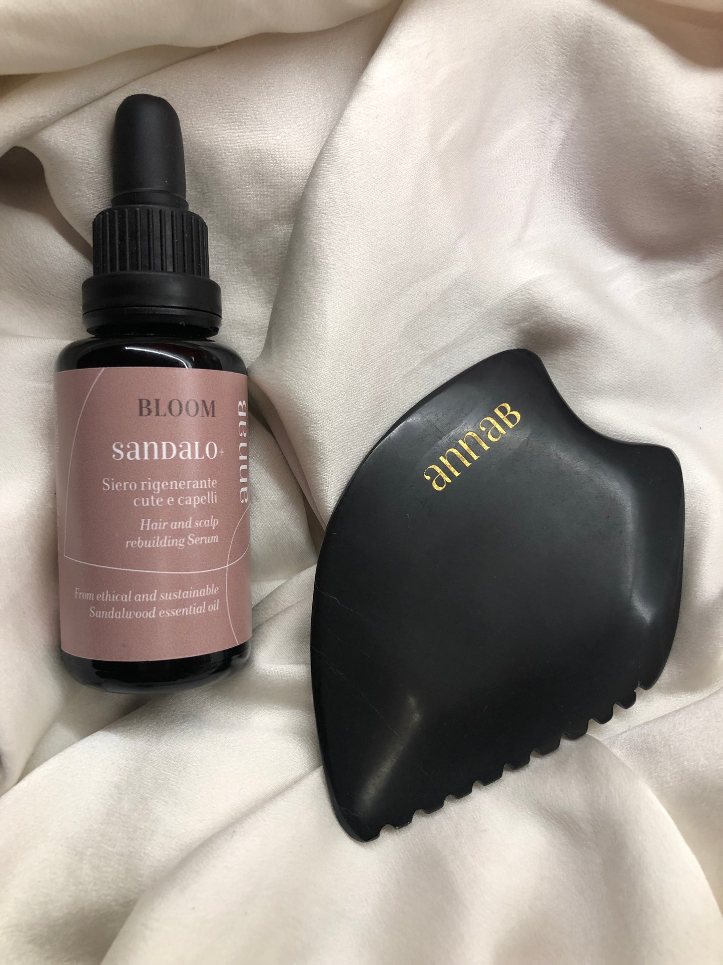 CHRISTMAS SCULPTURE HAIR AND SCALP GLOW BLACK