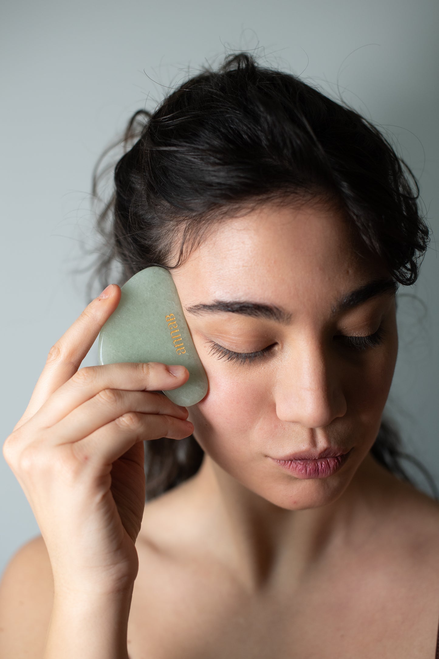 CHRISTMAS SCULPTURE EYE ROLL + GUA SHA JADE